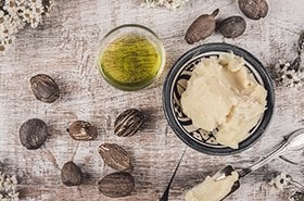 How to Use Fruit Oil For Hair
