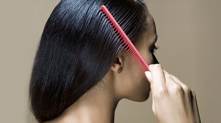 the best way to comb your hair